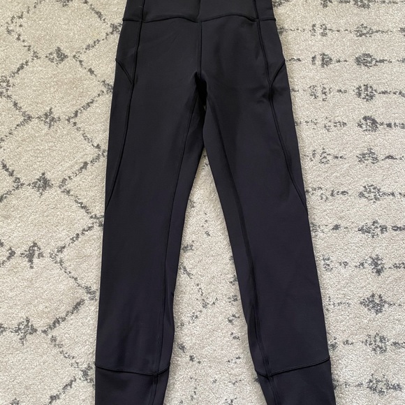 Lululemon in movement size 4 - Picture 4 of 4